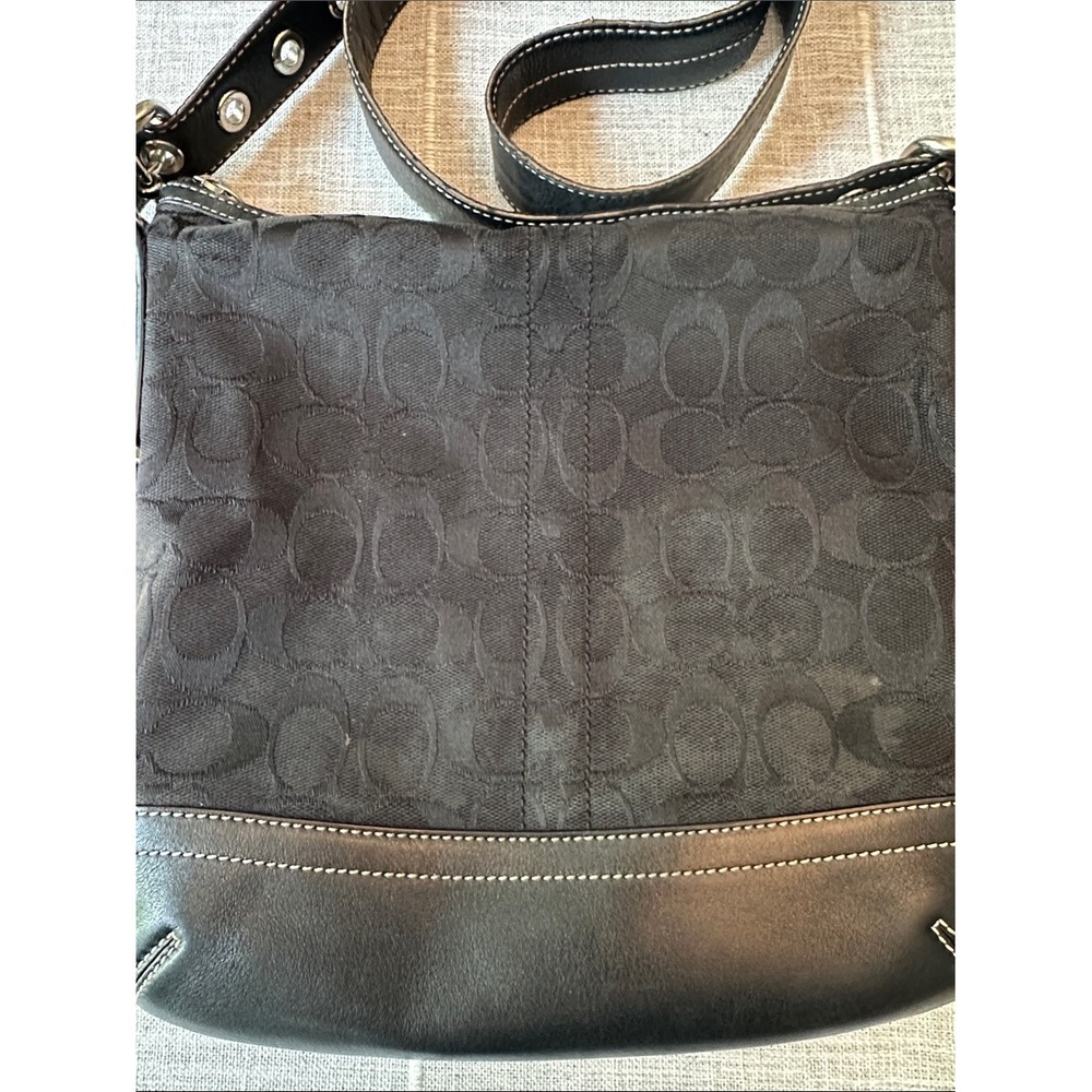 Coach 9362 Signature Slim Duffle Bag Black Tassel Crossbody Y2K Vintage 2004 - Picture 4 of 8
